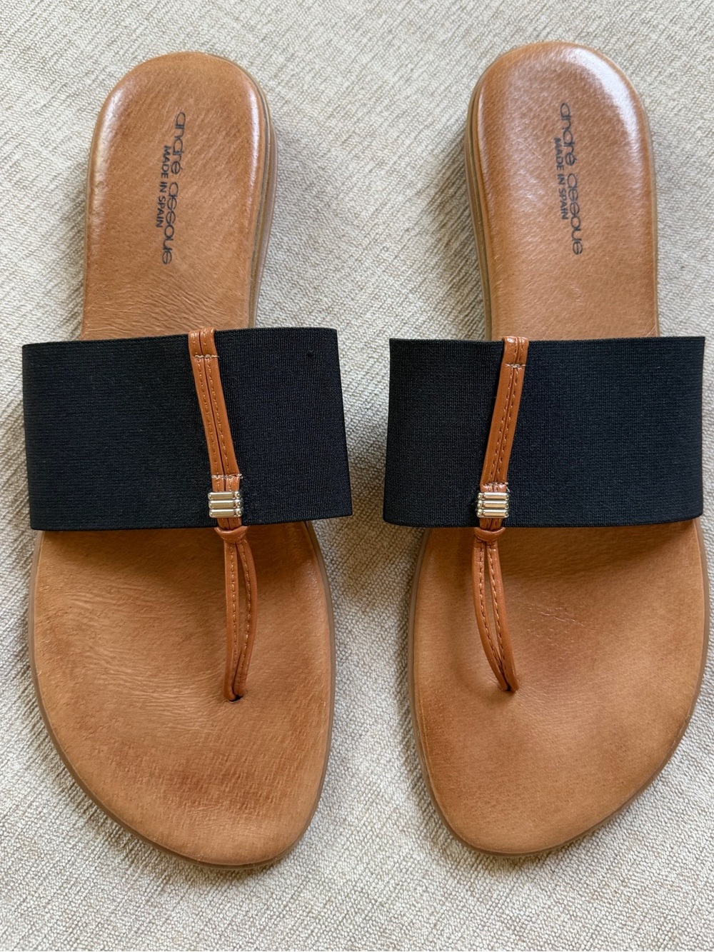 Andre Assous Nice Black Sandals. Women's Size: 11.